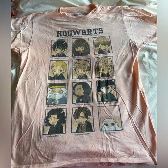 Wizarding World Of Harry Potter Tops - Hogwarts Character Graphic Tee - Peach